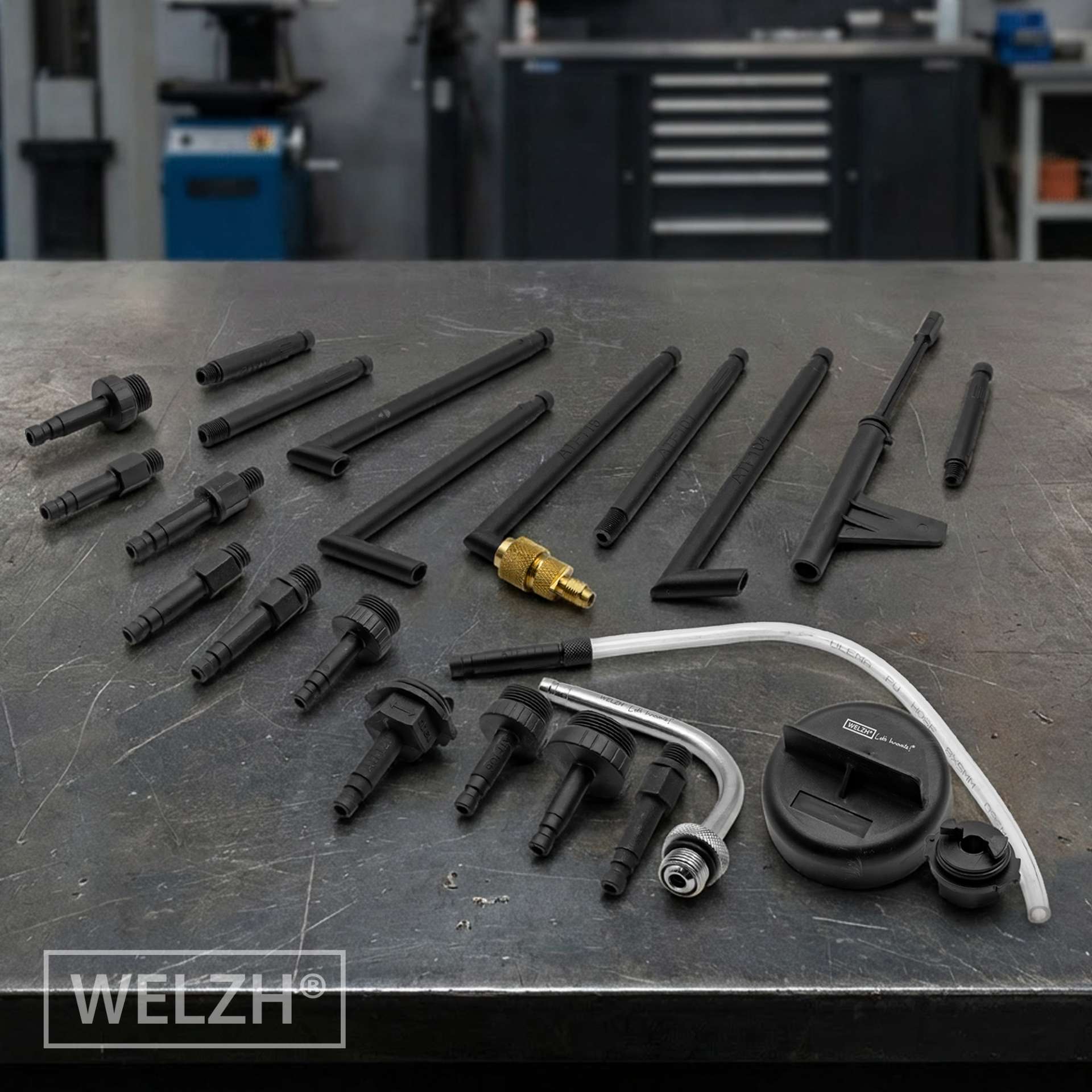 Transmission Oil Filler Tool ATF with 22-Piece Adapter Set 8ltr - Welzh Werkzeug Transmission Oil Filler Tool ATF with 22-Piece Adapter Set 8ltr - Welzh Werkzeug