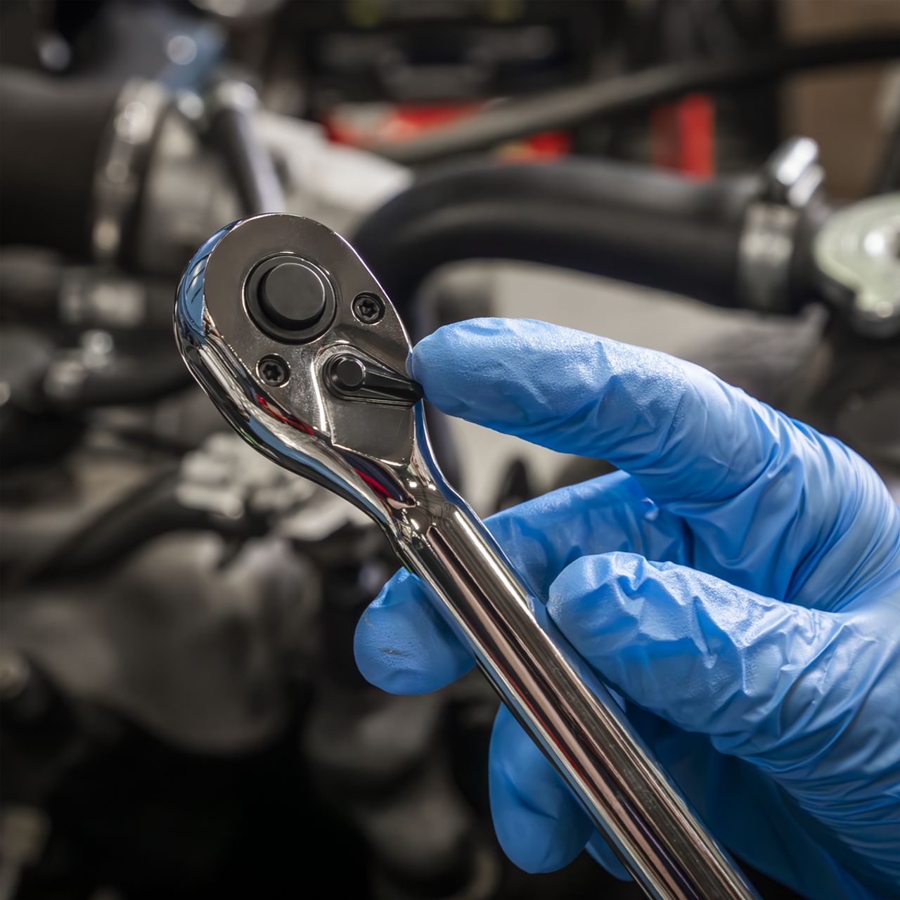 Siegen Extendable Ratchet Wrench 3/8'Sq Drive Siegen Extendable Ratchet Wrench 3/8'Sq Drive