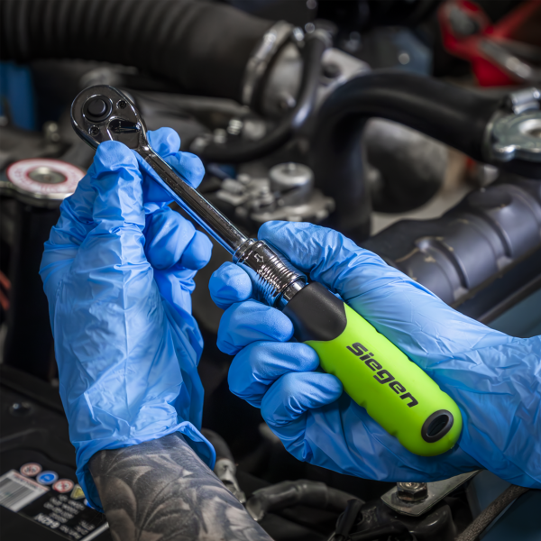 Siegen Extendable Ratchet Wrench 1/4'Sq Drive