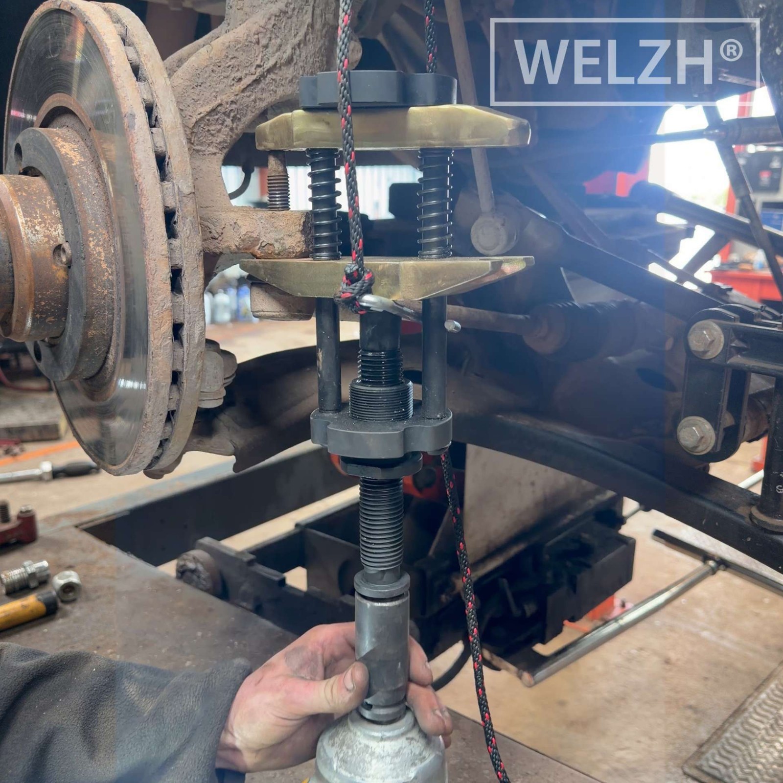 Ball Joint Mate™ Splitter Removal & Installation Tool - Welzh Werkzeug Ball Joint Mate™ Splitter Removal & Installation Tool - Welzh Werkzeug